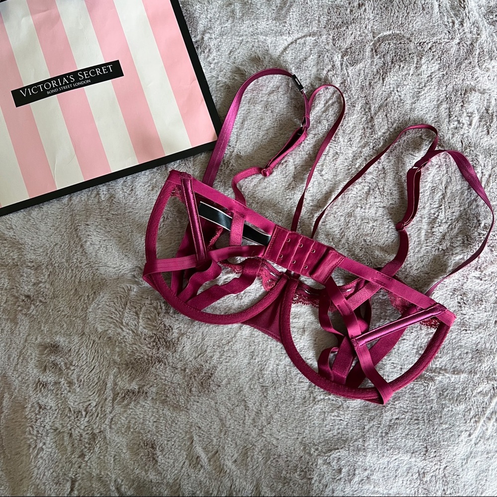 victoria's secret | very sexy balconet red strappy bra 32DD - Picture 2 of 5